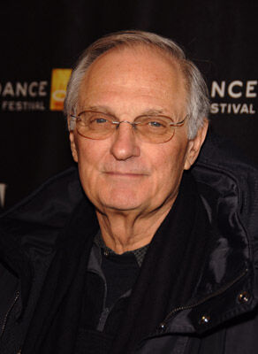 Official profile picture of Alan Alda