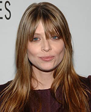 Official profile picture of Amber Benson