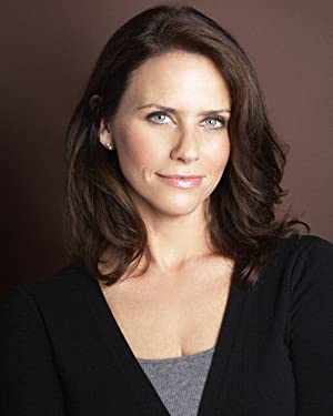 Official profile picture of Amy Landecker
