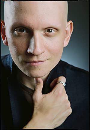 Official profile picture of Anthony Carrigan