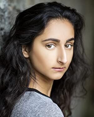 Official profile picture of Ashna Rabheru