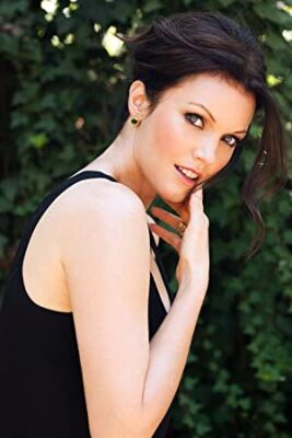 Official profile picture of Bellamy Young