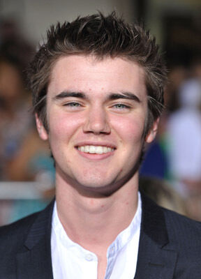 Official profile picture of Cameron Bright