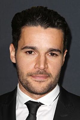 Official profile picture of Christopher Abbott