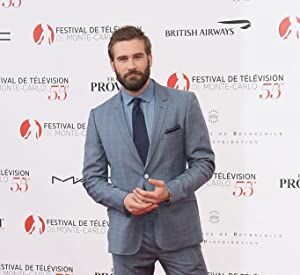 Official profile picture of Clive Standen