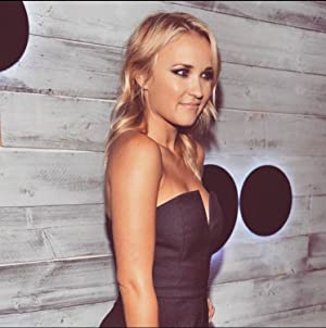 Official profile picture of Emily Osment