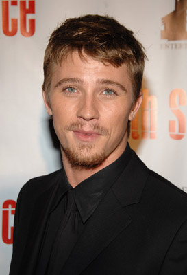 Official profile picture of Garrett Hedlund