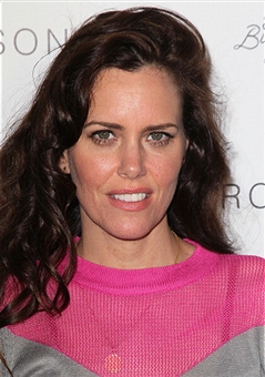 Official profile picture of Ione Skye