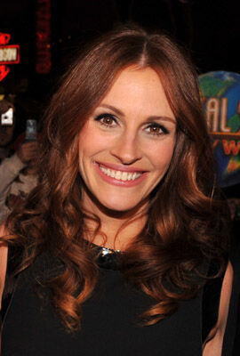 Official profile picture of Julia Roberts