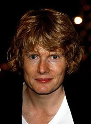 Official profile picture of Julian Rhind-Tutt