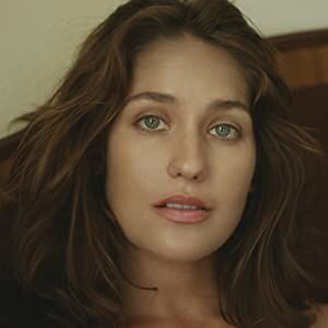 Official profile picture of Lola Kirke