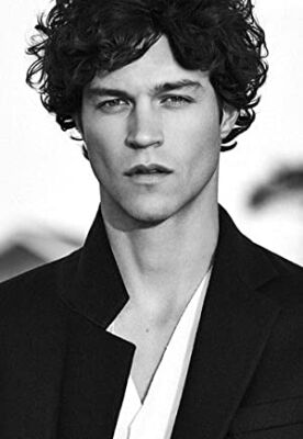 Official profile picture of Miles McMillan