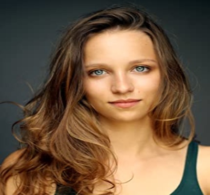 Official profile picture of Molly Windsor