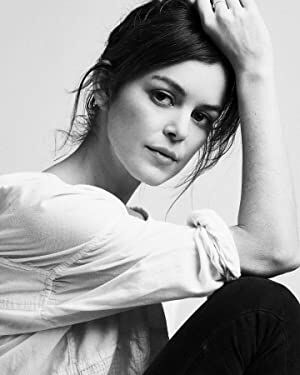 Official profile picture of Nora Zehetner