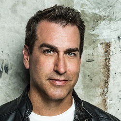 Official profile picture of Rob Riggle