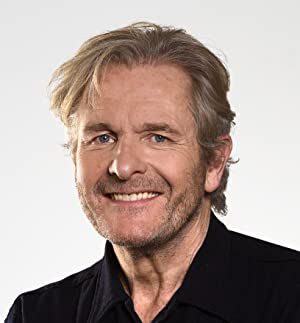 Official profile picture of Robert Bathurst