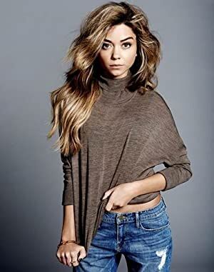 Official profile picture of Sarah Hyland