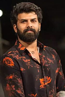 Official profile picture of Sunny Wayne