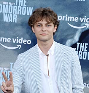Official profile picture of Ty Simpkins