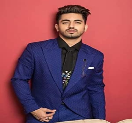 Official profile picture of Zain Imam