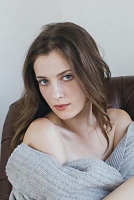 Official profile picture of Zoe Levin